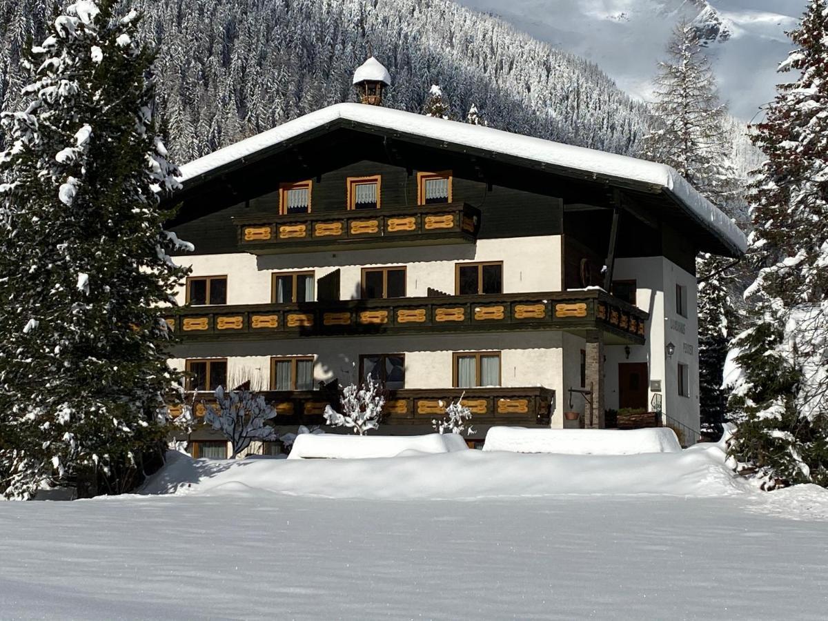 Landhaus Penker マルニッツ エクステリア 写真